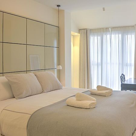 Moderno Duplex Sevillano Εξωτερικό φωτογραφία